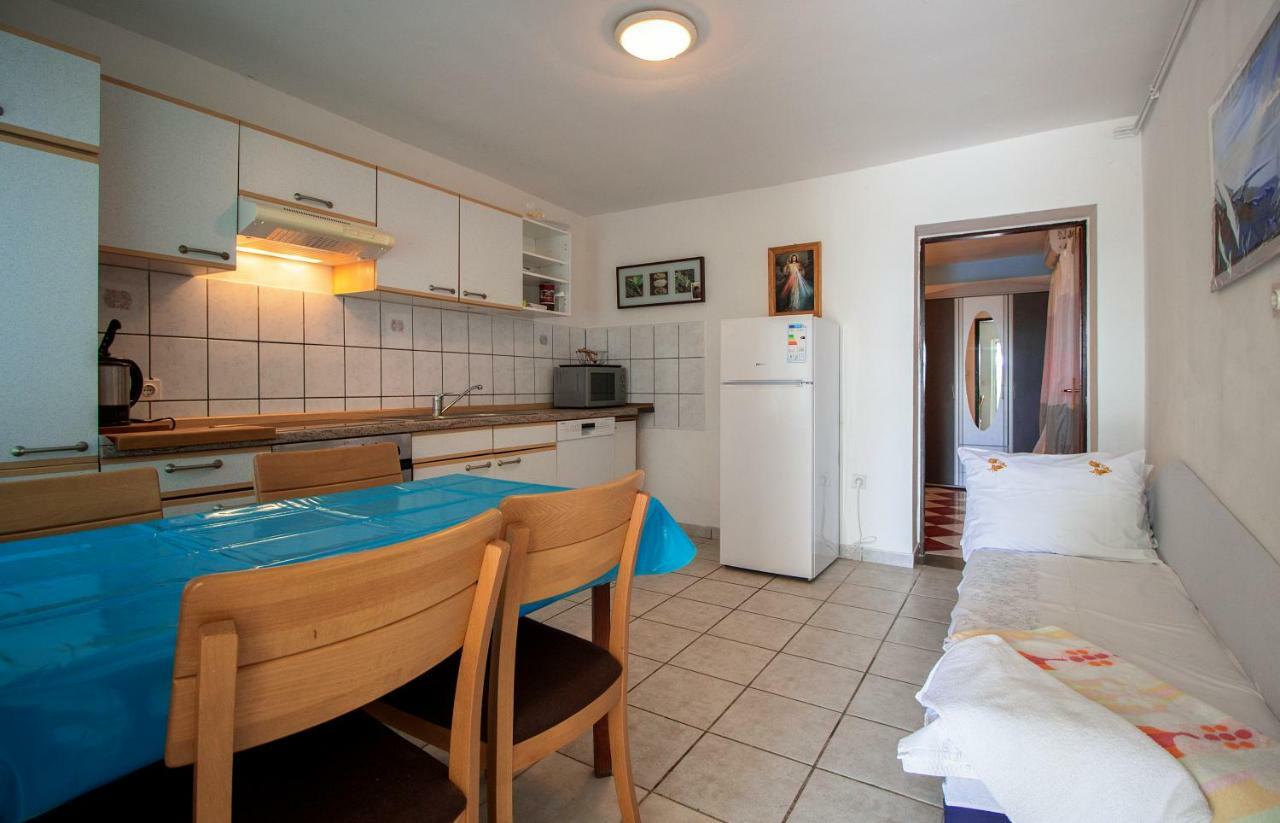 Mrkonjic Branko & Marija Apartmani Omiš Exterior foto