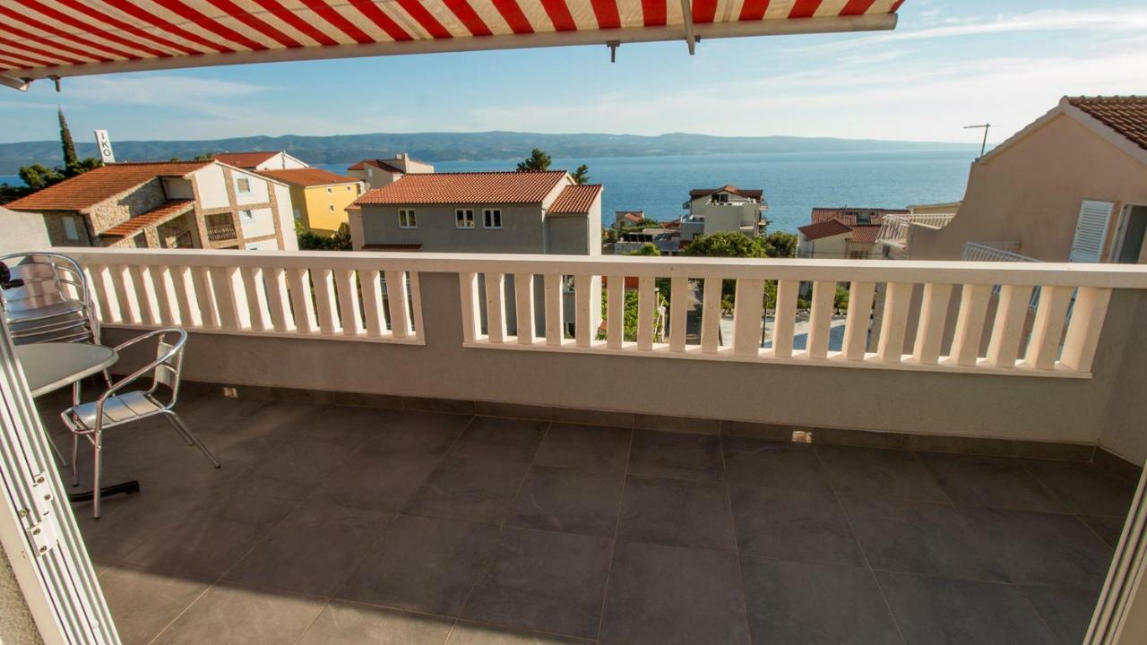 Mrkonjic Branko & Marija Apartmani Omiš Exterior foto