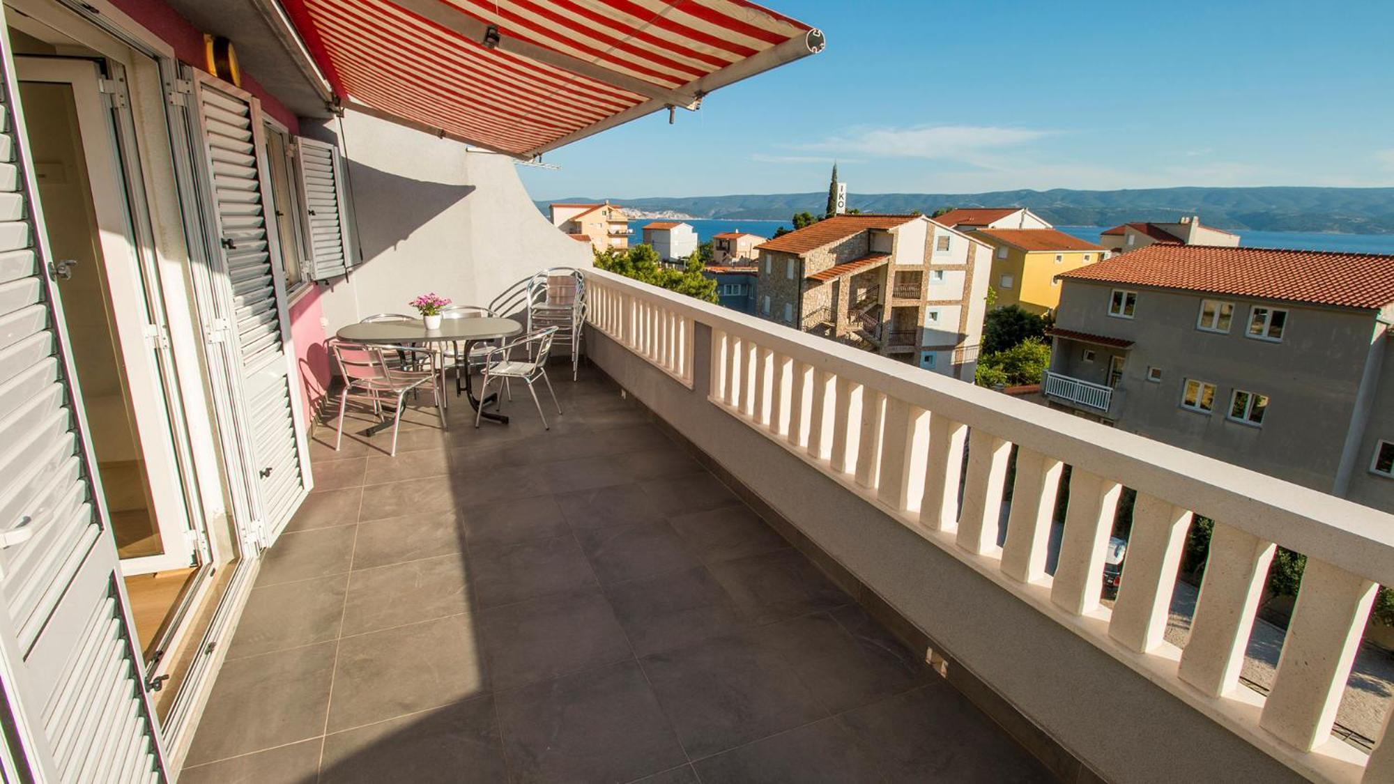Mrkonjic Branko & Marija Apartmani Omiš Exterior foto
